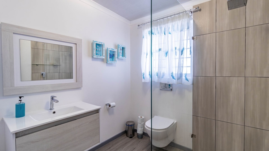 3 Bedroom Property for Sale in Lampiesbaai Western Cape